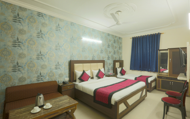 Airport Hotel Mayank Residency