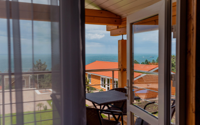 Mozhzhevelovy Park Hotel