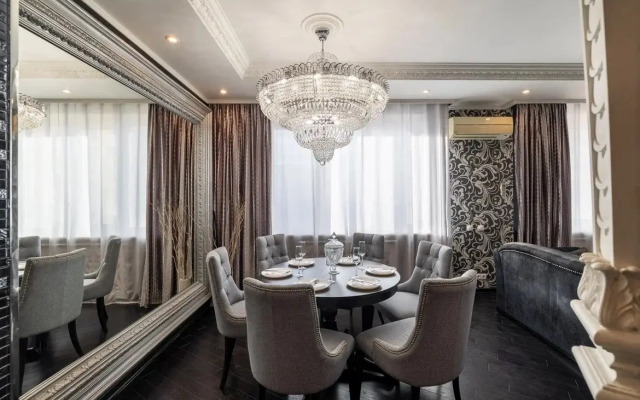 Shikarniye s Dizaynerskim Remontom Apartments