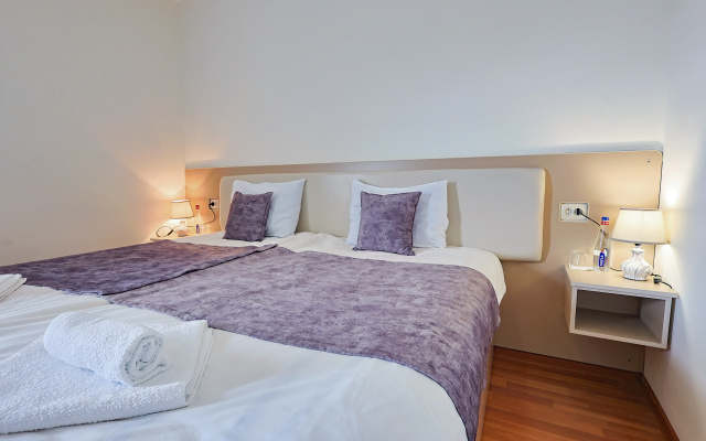 Basen Hotel
