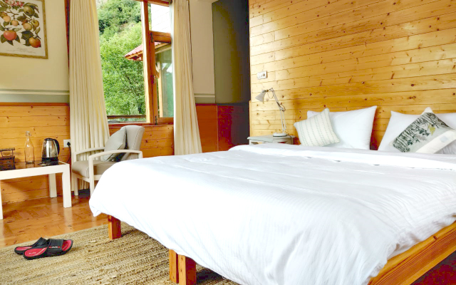 Seclude Orchard Manali Guest house