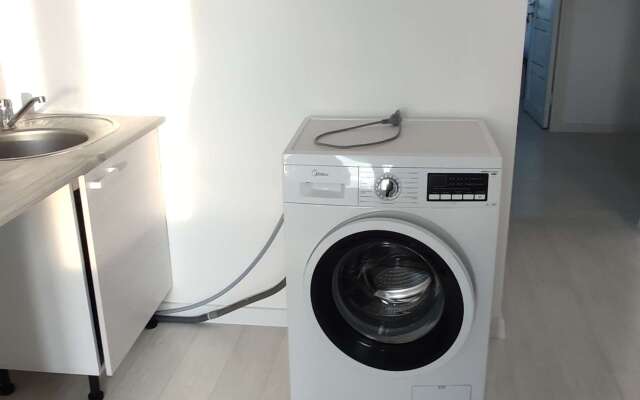 Na 104-Om Kvartale 5 Apartments