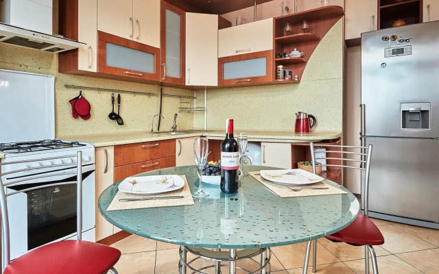 Na Prospecte Nezavisimosti 29 Flat 2-room