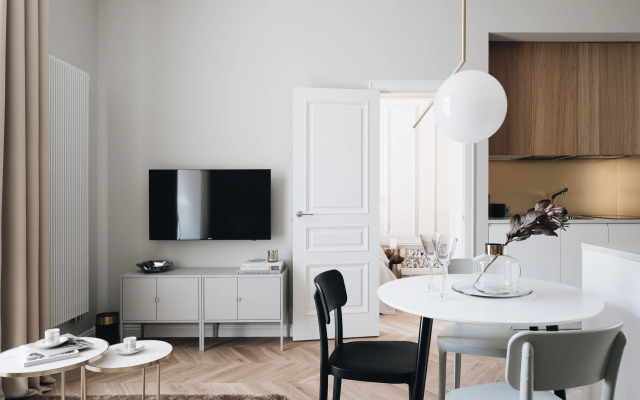 Апартаменты на Малой Морской