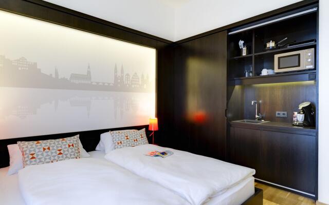 sevenDays Hotel BoardingHouse