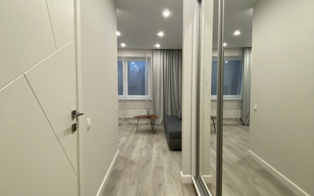 Standart 28 Na Oktyabryskom 26 Apartments
