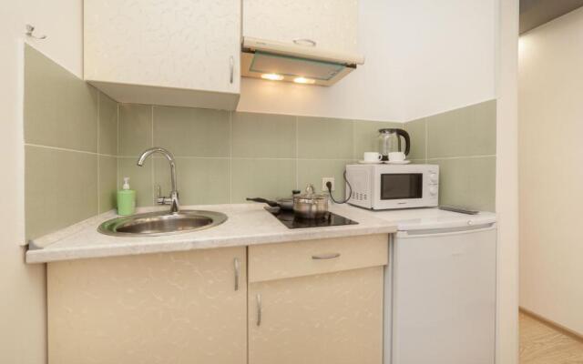 Na Bolshoy Tatarskoy Apartments