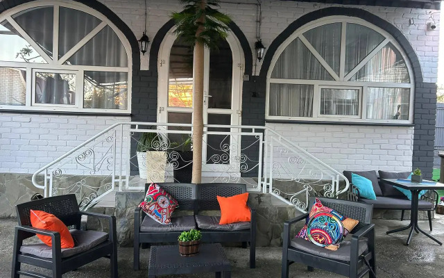 Частный дом Рафаэлла Сапфир