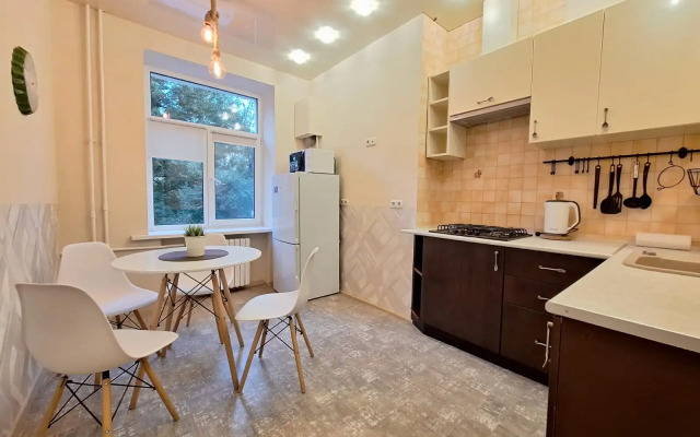 Tsentr Vokzal 2komn Apartments