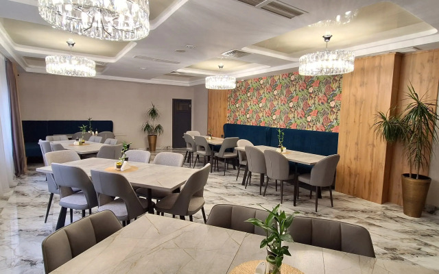 Rush Hotel