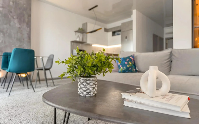 Lotos Flat
