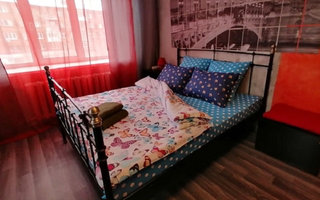 Апартаменты Набережная Иртыша