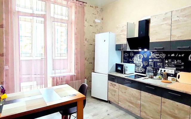 Квартира Посуточная аренда в Динской (ЖК Белые росы)