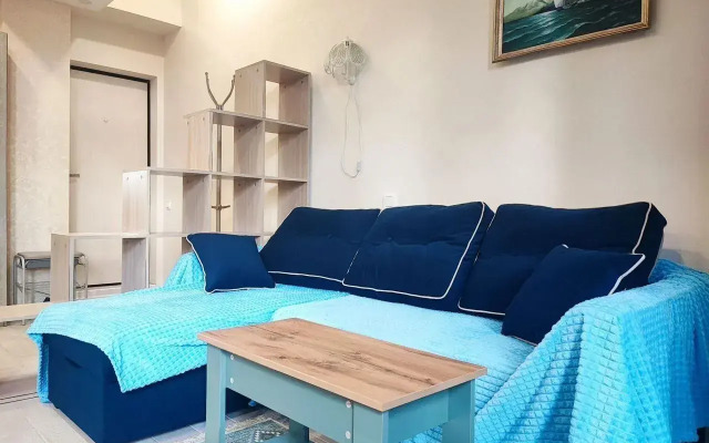 S Lodzhiey i Vidom na Les Flat