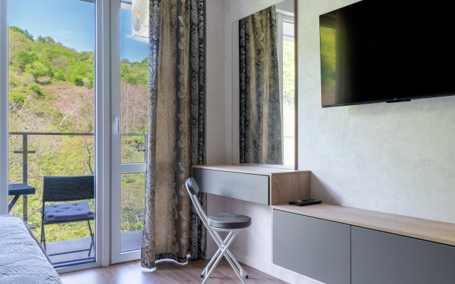 Апартаменты 15 Студия с бассейном и видом на горы