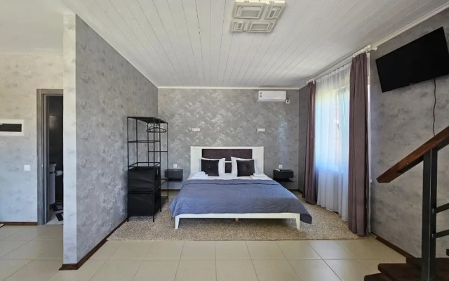 Частный дом с Бассейном