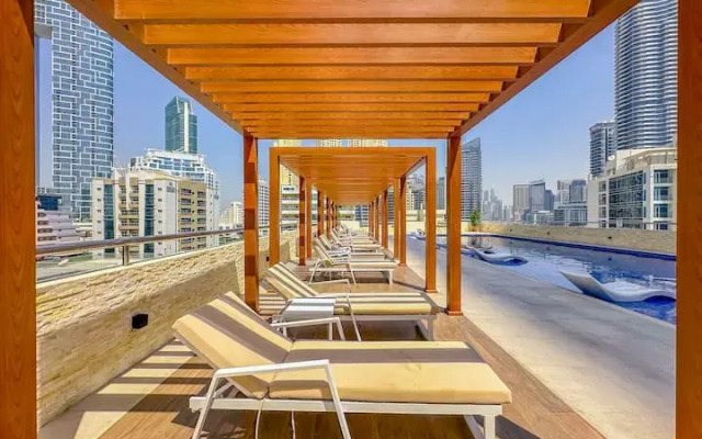 Prekrasnyye v Dubay Marina Apartment