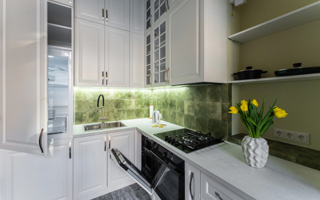 KeyGo #0118, 1 Bedroom, Near Republic Square Apartments