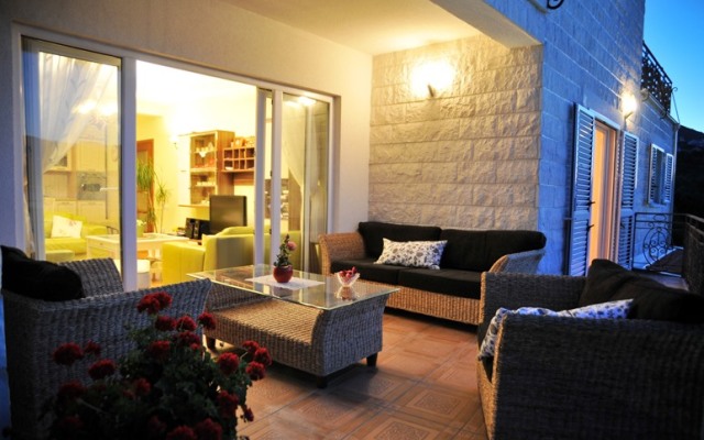 Mare Villa