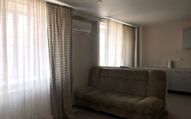 Na Ulitse Blyukhera 10 Flat