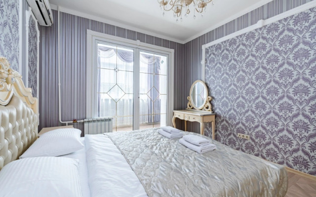 Квартира Шикарная Трёхкомнатная в Самом Центре Казани