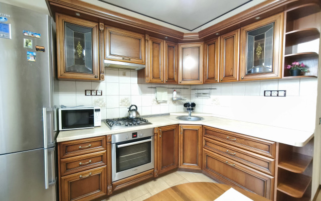 Апартаменты на Родионова 199