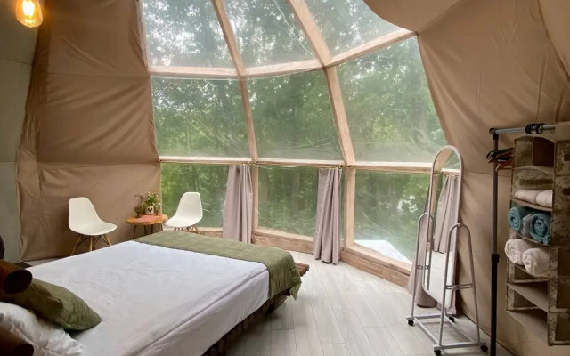 Глэмпинг Клевер