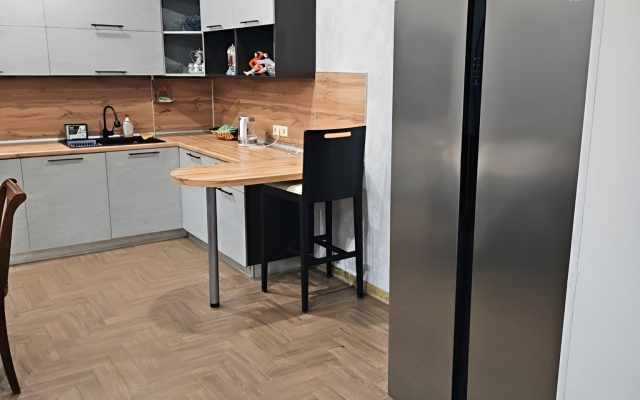 Anzheli Apartments