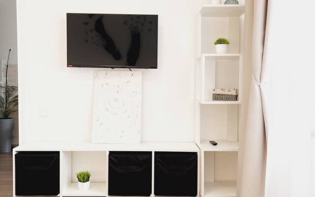 Kvartiru Nado V Mikrorayone Suponevo 12 Apartments