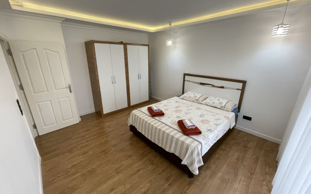 Sa Apartments 2bd Flat 150m To The Beach Apartments