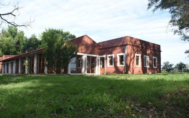 Estancia El Cencerro Hotel