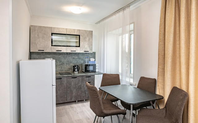 Dvukhkomnatnyye na Pushkinskoy 55 Apartaments