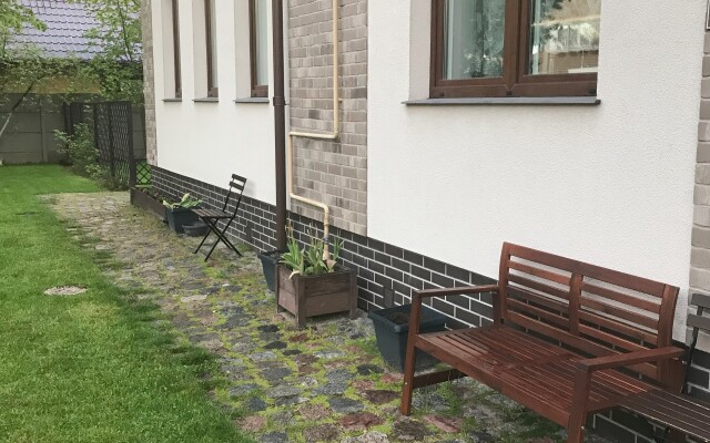 Апартаменты с 3 спальнями в частном доме