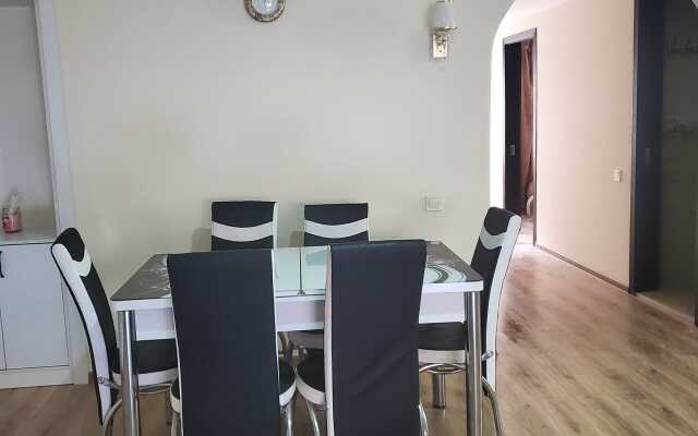 Dioscuria Borjomi Guest House