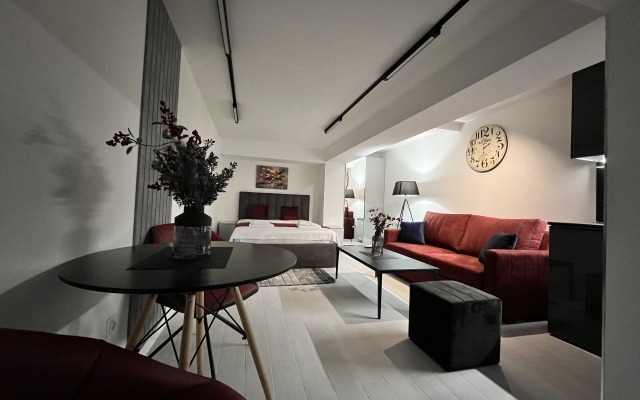 Tiny Modern Home In 1st Floor, Saryan Apartments