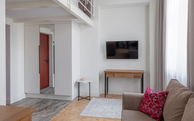 Hotel Hovard Club