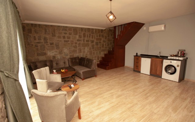 Royal Villa