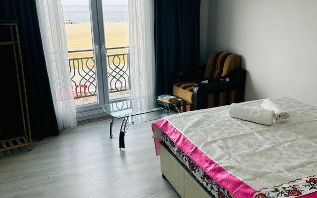 Airport Black Sea Hotel & Restaurant Hotel