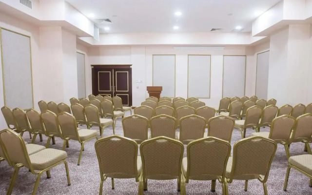 Wyndham Batumi Hotel