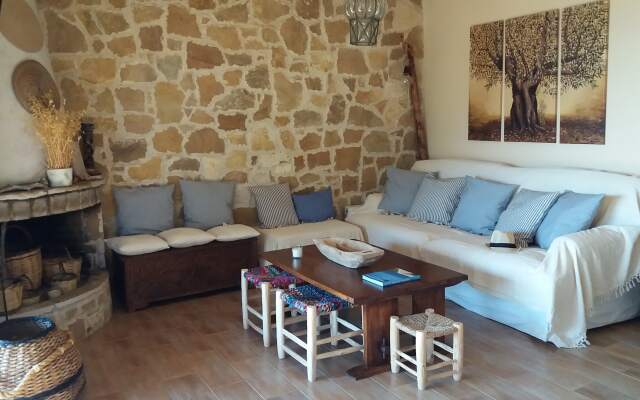 Eviafoxhouse Villa