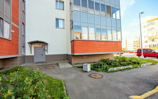Dvukhkomnatnaya V Novom Petergofe Flat