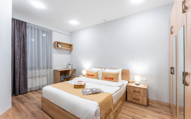 KeyGo №0128 I 1 Bedroom I Balcony I Near Park Apartments