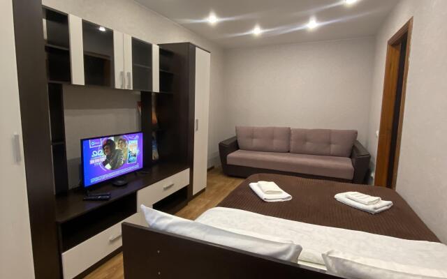 Апартаменты Шестиместная двушка DUBKI с 4 кроватями