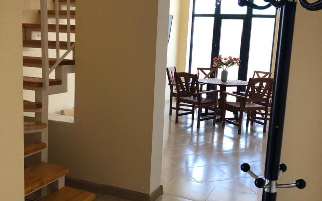 Mirabel Guest House