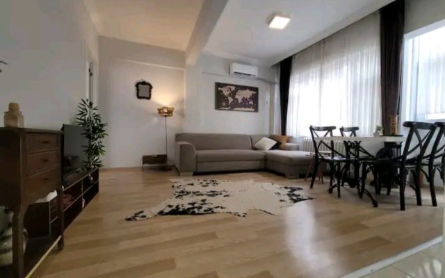 Cozy 3 Bedrooms for 7 people at  Taksim Flat