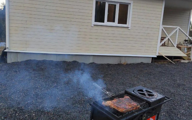 Частный дом Дом на горе с камином и сауной