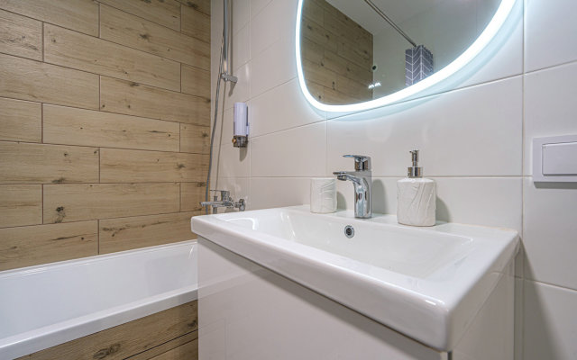 Na Komendantskom Prospekte Apartments