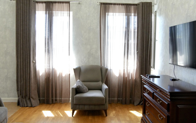 Komfortnaya Kvartira V Tsentre Sukhuma Apartments