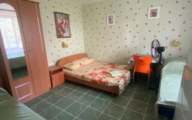Gostinyij Dvor Guest House