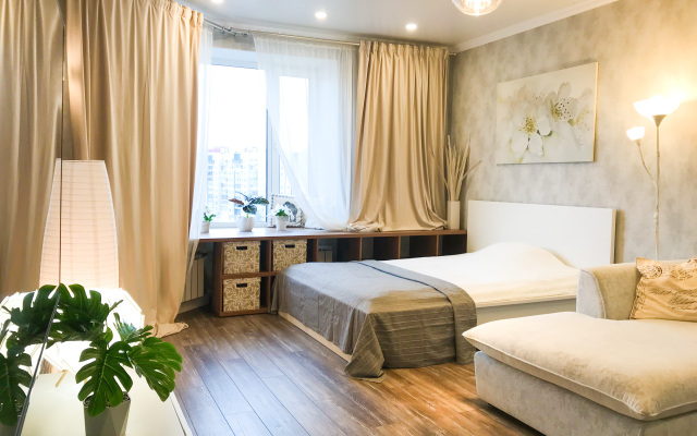 Апартаменты Красивая трехкомнатная с европланировкой